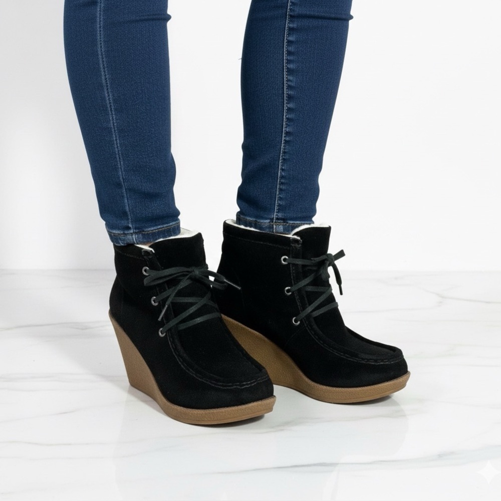 Rebecca Minkoff Black Suede Lace Up Wedge Booties Size 10M